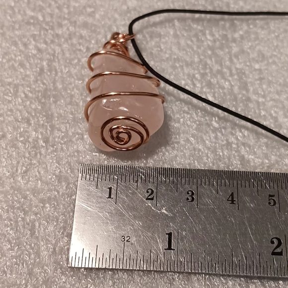 Rose Quartz Necklace - Picture 2 of 4